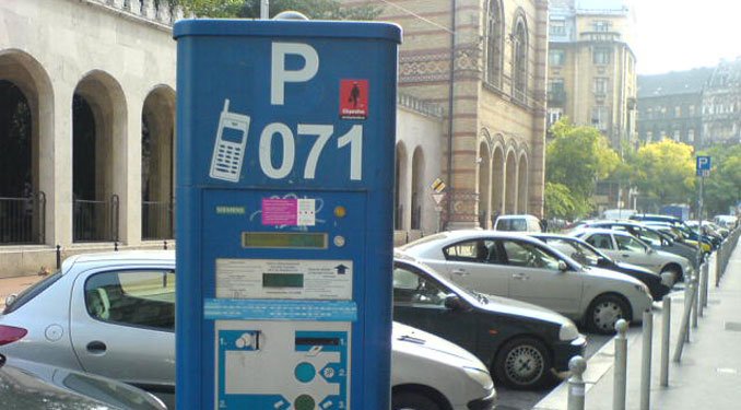 Adományt gyűjtenek a parkolóautomaták 10