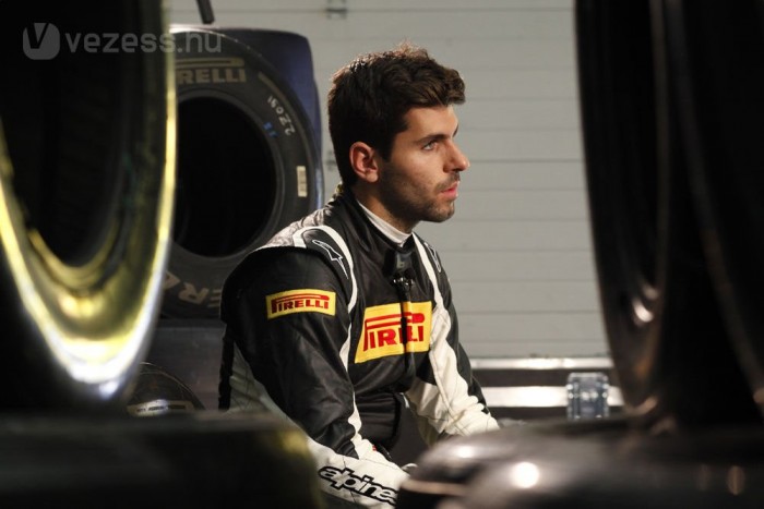 F1: Alguersuarit megint átverte egy csapat 3