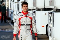 F1: A Marussia is megérkezik a tesztre 8