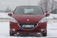 Az új kis Peugeot igazi francia: néha érthetetlen, de szeretnivaló