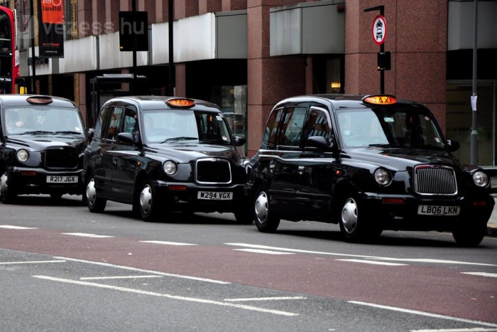 Kínaiak mentik meg a londoni taxikat 3