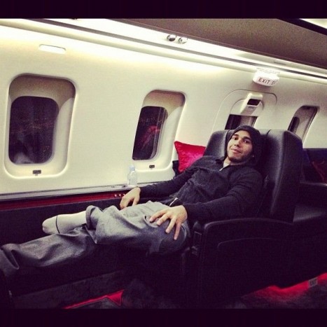 F1: Hamilton 6,8 milliárdért vett magángépet 6