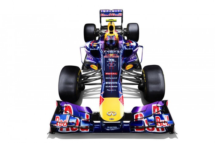 F1: Belilult az új Red Bull 6 | Vezess F1: Belilult az új Red Bull 6