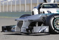 F1: Pályán az új Mercedes 22