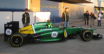 F1: A Caterhamen is maradt a kacsacsőr