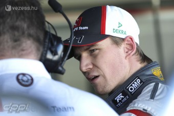 F1: Hülkenberg lábát szorítja az autó