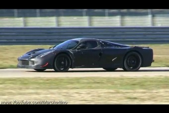 Video: Őrjítően szól a Ferrari F150