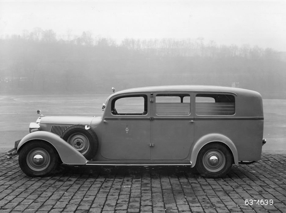 ŠKODA 640 Superb Sanita, mentőautó (1934 - 1936), 201 db.