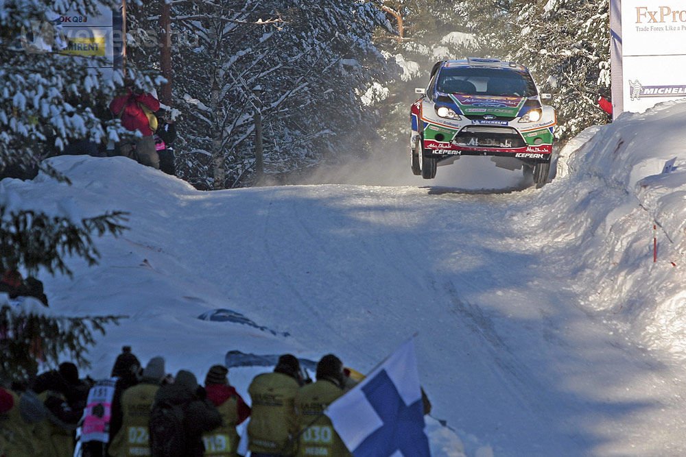 Loeb Svédországban is uralkodni akar 9