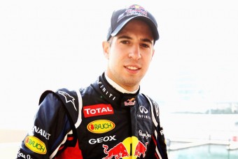 F1: Egymást tolják ki a Red Bull-pilóták