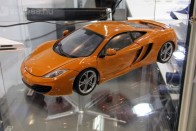 Az Autoart Signature sorozatában várható a McLaren MP4-12C