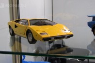 Lamborghini Countach egyszerűbb kivitelben