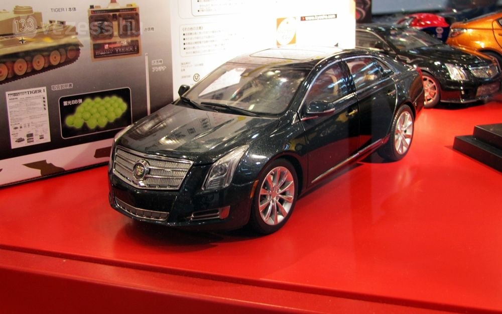 Cadillac XTS