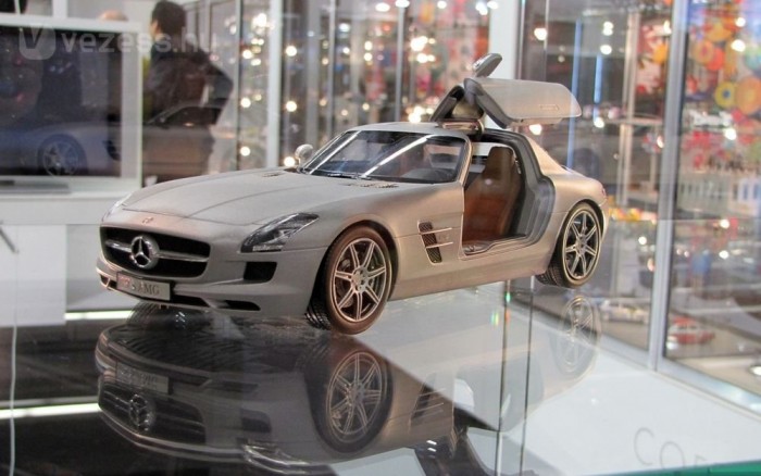 SLS AMG a Norev feldolgozásában