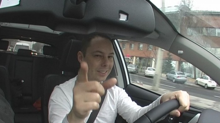 Trabarna – Amikor csak a villany zsizseg