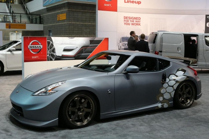 Kigyúrta magát a Nissan 370Z 7