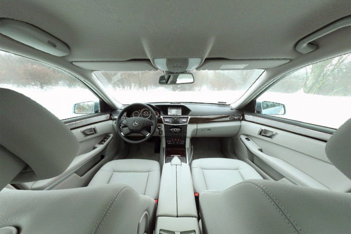 Ilyen egy hibrid Mercedes belülről