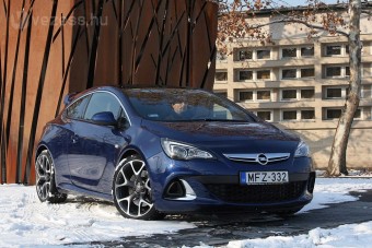 Teszt: Opel Astra OPC