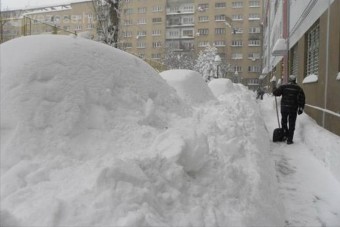 Mindent eltemetett a hó