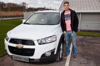 Olcsó autóban a focisztárok