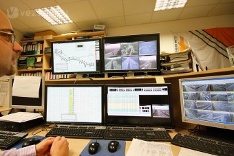 Meglestük a megfigyelőket