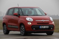 A Fiat 500L drága, de nagyon karakteres autó. Szívesen járnék vele, de nem szívesen gondolnék arra, mi mindent nem vettem meg helyette