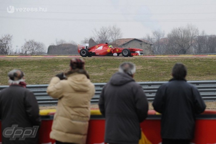 F1: F3-as bajnokok topcsapatoknál 3 | Vezess Minden fiatal pilóta álma, hogy Ferrarit vezethessen