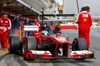 F1: Alonso idén is a vb-ért hajt