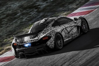 900 lóerő a McLaren hibridjében