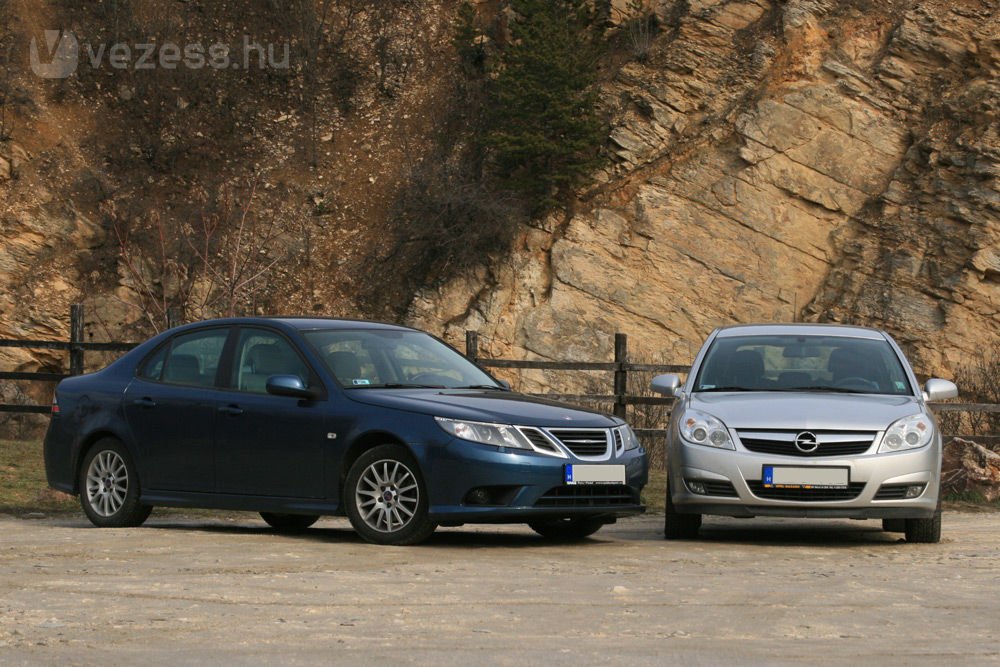 Többnyire 150 lóerős dízeleket hirdetnek eladásra a C Vectrából. Ez a motor a Saabból is népszerű, de van választék a 120 és a 180 lóerősből is. Mindkettő faceliftes verzió, a Saab modellfrissítése 2007 nyarán, az Opelé 2005-ben volt