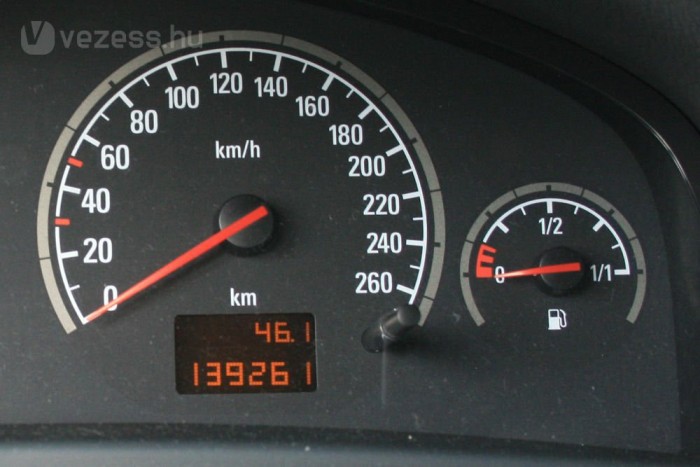 Érzésre még nagyon sok van a140 ezret futott Vectra előtt