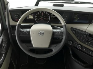 Könnyebb kormányzás a Volvótól