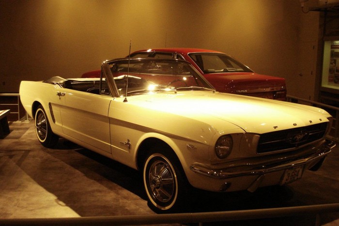Minden idők egyik legsikeresebb Fordja, a Mustang