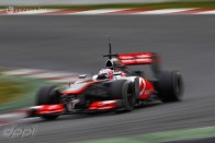 F1: Megint esőben folyhat a teszt 30