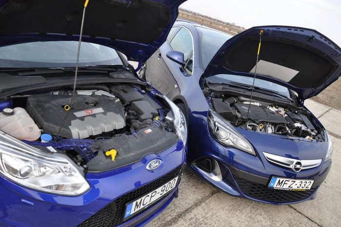 ST vs. OPC – Hétköznapi lóerőgyárak párbaja 4 250 és 280 lóerő, a gyengébb Ford élénkebb, viszont felpörögve az Astra is elkapja a fonalat, és tiporja az aszfaltot