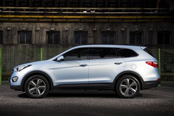 Megnyújtották a Santa Fét