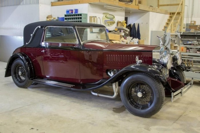 Gyerekkori álmaink autója 4 | Vezess Kívülről minden békebeli, tán csak a kipufogó csöve gyanús