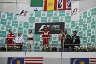 F1: Monszunok, hőség, megszakított futamok 71