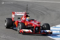 F1: Gyári hiba miatt gyorsult a McLaren 73