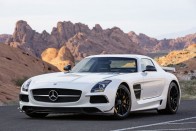 AMG SLS Black Series: Fekete mágia 15