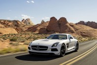 AMG SLS Black Series: Fekete mágia 22