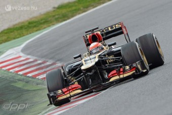 F1: Grosjean az élen, Alonso az utolsó