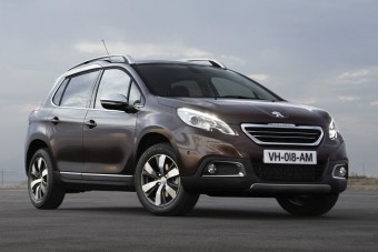 Itt a Peugeot városi terepjárója