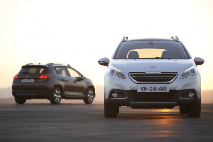 Itt a Peugeot városi terepjárója 7