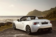 Tanulmányként heccel a GT86 Roadster 14