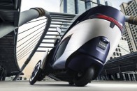 Toyota i-Road – Döntéshelyzetben 24