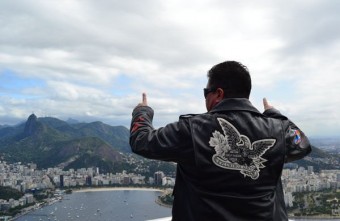 Egy bőrdzsekit utaztat a Harley-Davidson