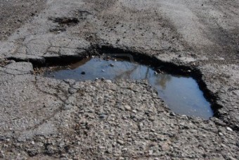 Kátyúkára lett? Ezt kell tennie!