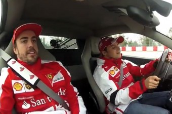 F1: Alonso az anyósülésben - videó