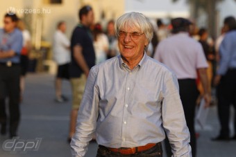 F1: Ecclestone gyakran veri Vettelt